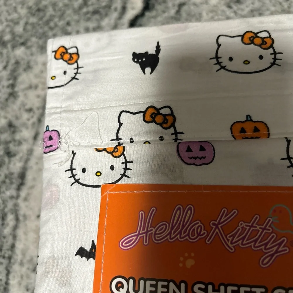 4-pcHello Kitty Sanrio Halloween pumpkin QUEEN size White 100%Cotton Sheet Set